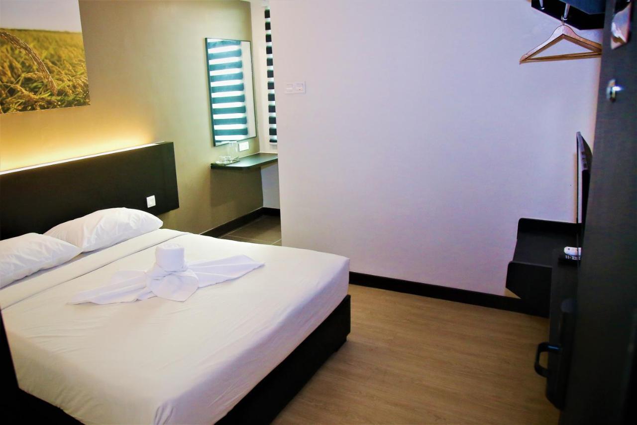 Padi Padi Hotel Kangar Exterior foto